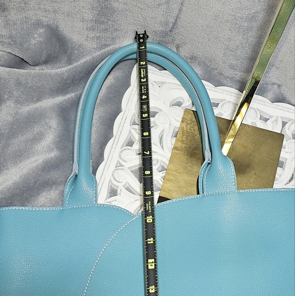 MELLOW WORLD | PETA APPROVED VEGAN LEATHER ALLURE TULIP TOTE BAG - Picture 13 of 16